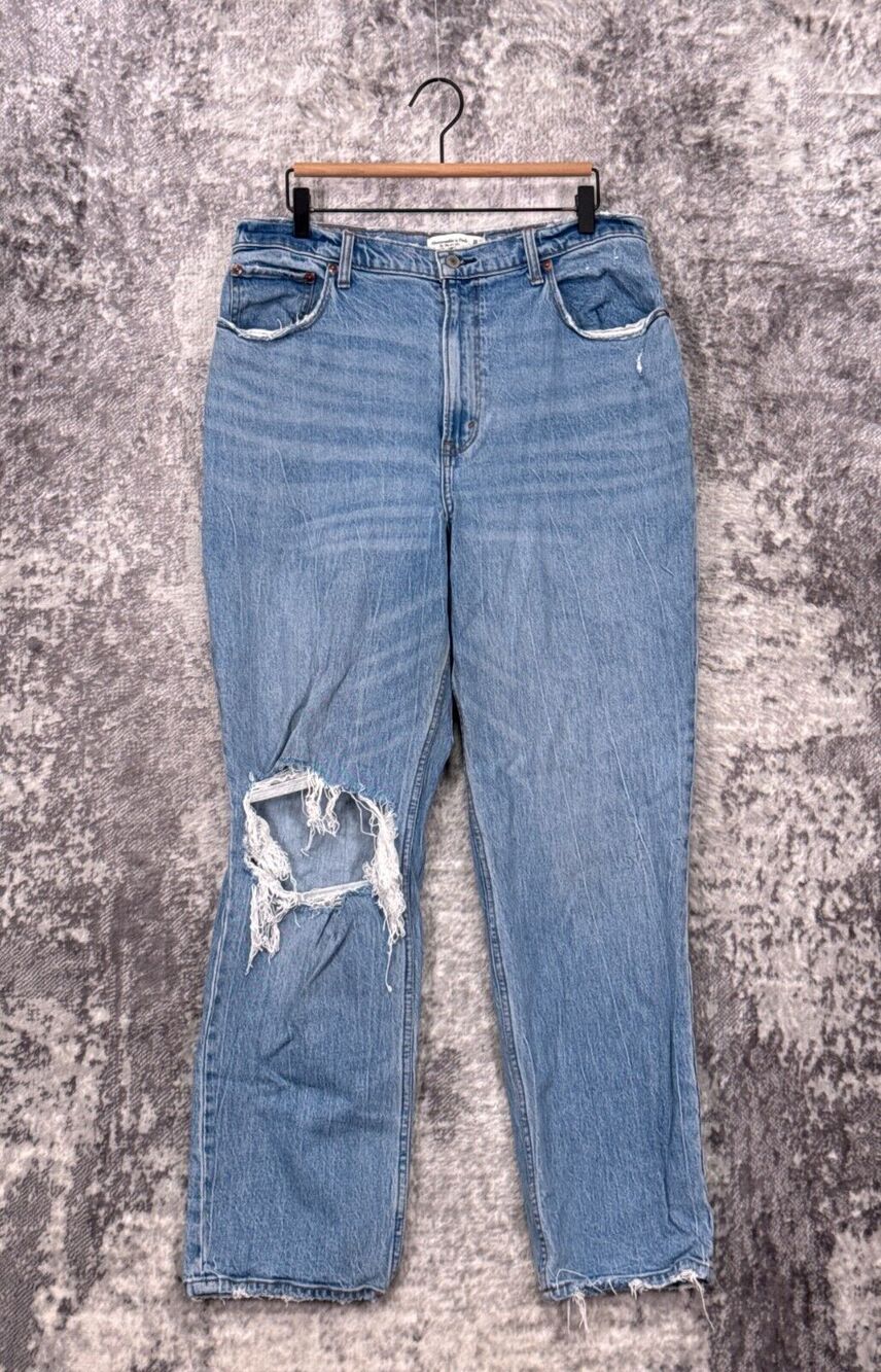Abercrombie & Fitch Jeans 32 / 14 Womens Curve Love 90s Straight Blown Out Knee